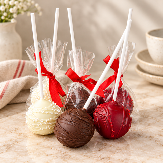 Cake Pops : Vanilla, Chocolate and Red Velvet